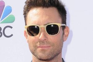 Adam Levine auf einer Wohltätigkeitsveranstaltung in Los Angeles