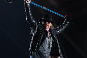 Ready to rock oder ready to schock? Axl Rose ist der Ersatzsänger bei AC/DC