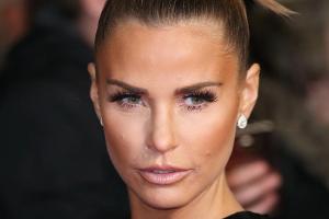 Katie Price ist fünffache Mutter und besitzt mehrere Pferde