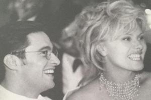 Hugh Jackman und Deborra-Lee Furness bei ihrer Hochzeit im Jahr 1996