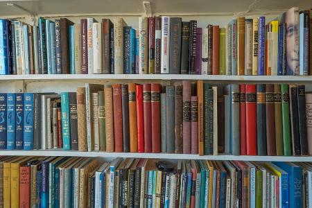 Bücher sind viel zu schade zum Wegschmeißen