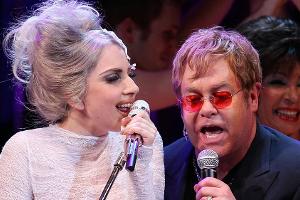 Lady Gaga und Elton John performten bereits 2010 gemeinsam in der Carnegie Hall in New York