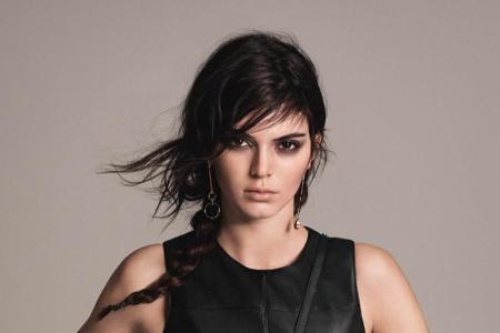 Leistete sich ein großes Stück Pizza vor ihrem Auftritt: Kendall Jenner