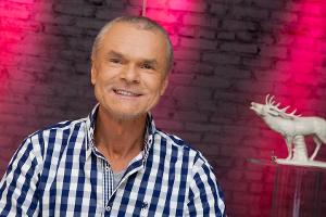 Jürgen Domian - hier in seiner Sendekulisse - hatte in seiner Dienstags-Sendung eine Schrecksekunde zu überstehen