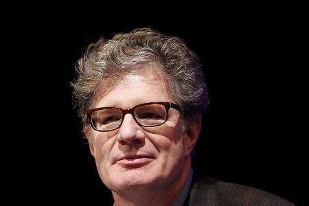 Roger Willemsen ist am 7. Februar im Alter von 60 Jahren einem Krebsleiden erlegen.