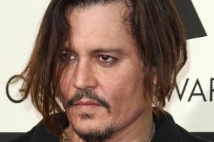 Johnny Depp wurde 2003 und 2009 zum "Sexiest Man Alive" gewählt, hier bei den Grammys 2016