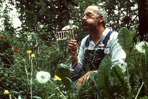 Peter Lustig in einer "Löwenzahn"-Episode aus dem Jahr 1983