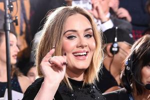 Adele - hier bei den Grammys - ist zur Zeit Dauergast bei Award-Verleihungen