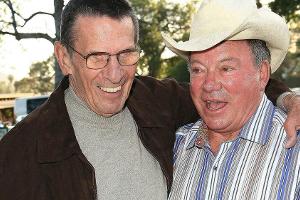 Leonard Nimoy und William Shatner 2009 bei einer Veranstaltung in Los Angeles