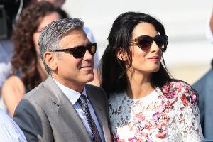 Immerhin doch noch glücklich verheiratet: George Clooney und Amal Alamuddin in Venedig