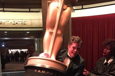 Zur Oscar-Nacht ist Hollywood im Ausnahmezustand. Wie bereiten sich die Stars vor? Und was passiert hinter den Kulissen? Sch...