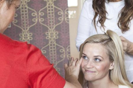 Auch Oscar-Gewinnerin Reese Witherspoon setzt auf doppelte Frauenpower bei ihren Oscar-Vorbereitungen.