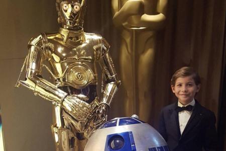 Wie praktisch, dass backstage die Droiden von 