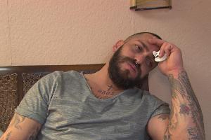 "Köln 50667": Nach einer durchzechten Nacht kann sich Bruno am Morgen an kaum etwas erinnern.