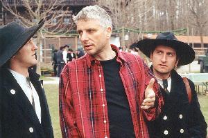 "Tatort: Tod auf der Walz": Kommissar Franz Leitmayr (Udo Wachtveitl, M.) mit den Wandergesellen Gerry Neuner (Maximilian Br...