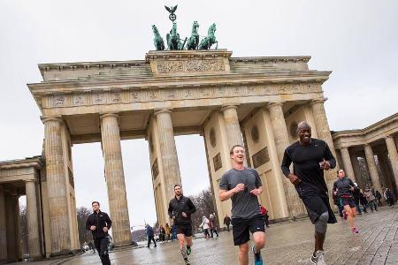 Facebook-Gründer Mark Zuckerberg beim Frühsport in Berlin