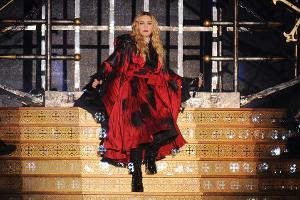 Madonna während eines Konzerts