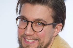 Prinz Pi steht zum dritten Mal an der Chartspitze