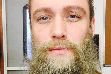 Völlig verändert! Matthias Schweighöfer mit Vollbart