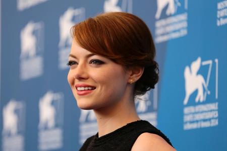 Emma Stone war lange Zeit als Rothaarige in Hollywood bekannt. Doch auch die 27-Jährige blieb vom Farbwechsel nicht verschon...