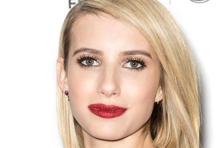 Schauspielerin Emma Roberts experimentiert liebend gerne mit ihrer Haarfarbe. Blond zeigt sie sich häufig. Doch...