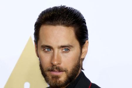 Sogar Cameron Diaz (43) ist ihm schon verfallen (zw. 1999-2003). Und doch ist Jared Leto (44) derzeit alleinstehend.