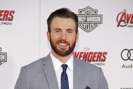 Selbst Chris Evans (34) alias Captain America hat keine Frau an seiner Seite.
