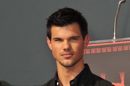 Taylor Lautner (24) war bis Anfang 2015 mit der Schauspielerin Marie Avgeropoulos liiert