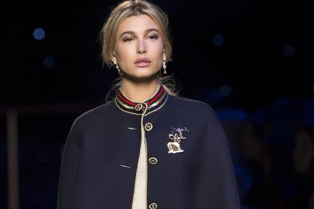 Auch ihre Cousine Hailey Baldwin (19) versucht sich als Model. Berühmt wurde sie aber eher durch ihr Techtelmechtel mit Just...