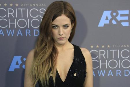 Elvis Presley wäre heute sicher stolz auf seine Enkelin Riley Keough. Die 26-Jährige sorgte in 