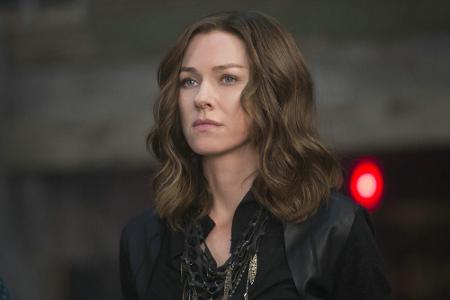 Doch Evelyn, die das Kommando in 