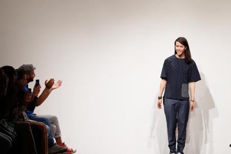 2015 zählte William Fan mit seinem gleichnamigen Label noch zu den Newcomern auf der Berliner Fashion Week: Im Jahr 2016 zei...