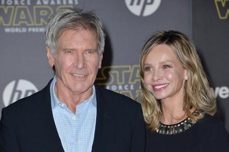 Gleich und gleich gesellt sich gern, so wie die Schauspielkollegen Harrison Ford (73) und Calista Flockhart (51). Der Alters...