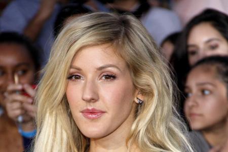 Von der On-Off-Partnerin zum Single: Ellie Goulding (29) scheint sich lieber auf ihre Gesangskarriere konzentrieren zu wolle...