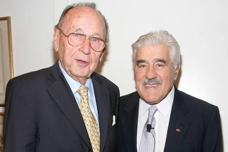 Bei einer Jubiläumsgala posierte er 2005 mit Schauspieler Mario Adorf für die Kameras.