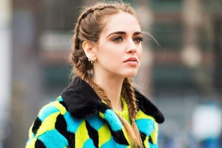 Statt zum Dirndl kombiniert auch Blogger-Ikone Chiara Ferragni die Zöpfe jetzt zum coolen Streetstyle.