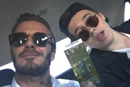 Auch David Beckham (l.) und sein Ältester Brooklyn ließen sich das Spiel des Jahres nicht entgehen: 