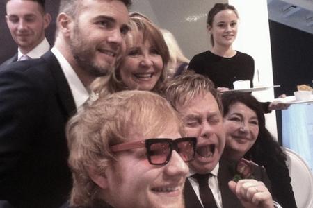 Gary Barlow (45) scheint es gut zu gehen, doch was hat Sheeran mit Sir Elton John (68) gemacht?