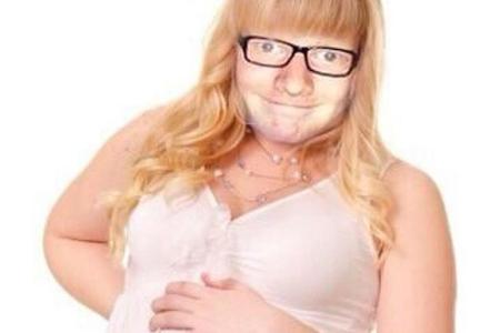 Ein bisschen Face Swap und flugs ist Sheeran eine schwangere Blondine.