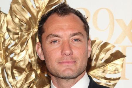 Jude Law sieht nicht nur gut aus, sondern zählt jetzt auch wieder zu den 