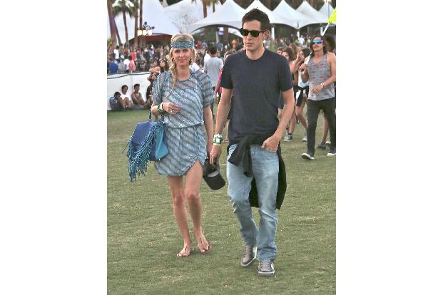 03 Nicky Hilton und James Rothschild WENN wenn21273802.jpg