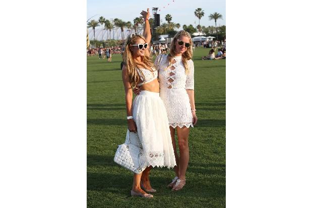 ...Schwester Paris Hilton nicht fehlen wird - schließlich feiern die blonden Schwestern auch sonst so ziemlich alle Partys z...