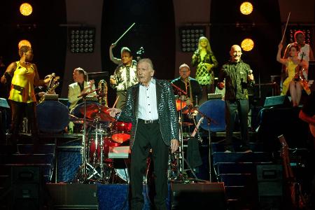 003 james last imago VIADATA imago64336689h.jpg