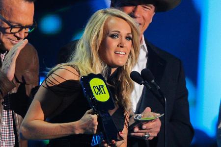 Carrie Underwood bedankt sich bei den Fans für ihre Auszeichnung