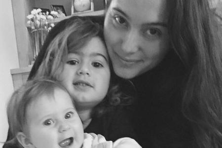 Emma Heming-Willis und die beiden Töchter Mabel und Evelyn sind Bruce Willis' ganzer Stolz