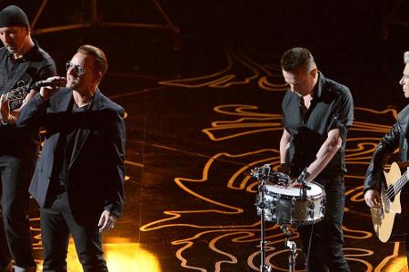U2 sind wieder zurück auf der Bühne