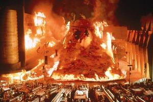 "Volcano": Ein bislang unbekannter Vulkan bricht aus und droht die Stadt unter Lavamassen zu begraben.