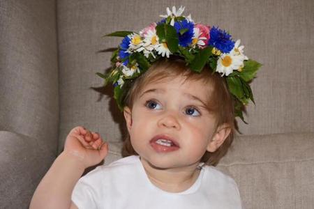 Leonore wünscht ein frohes Mittsommerfest