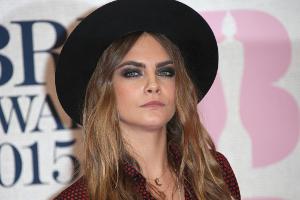 Topmodel Cara Delevingne bei den Brit Awards 2015