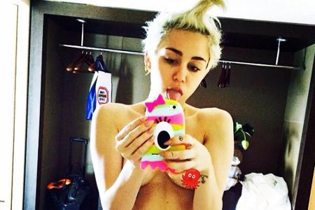 Was hat sich Miley da nur in die Haare geschmiert?